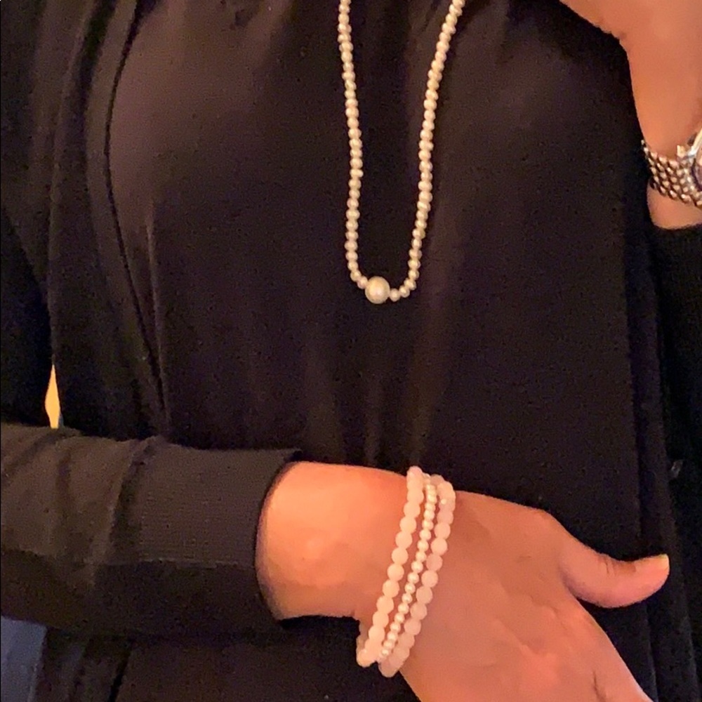 Matching bracelet and necklace set